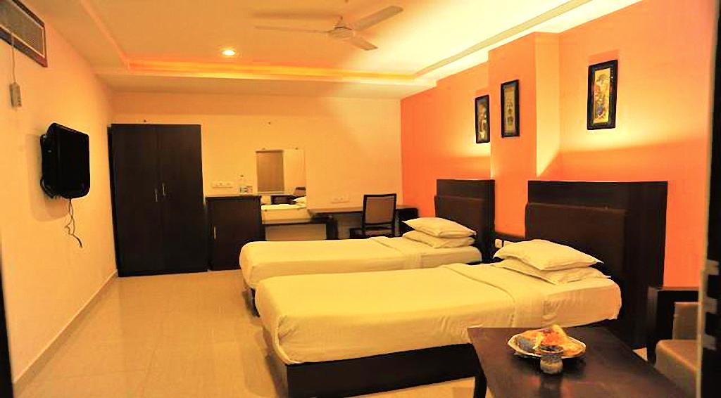 Ongole Hotel Central Park מראה חיצוני תמונה